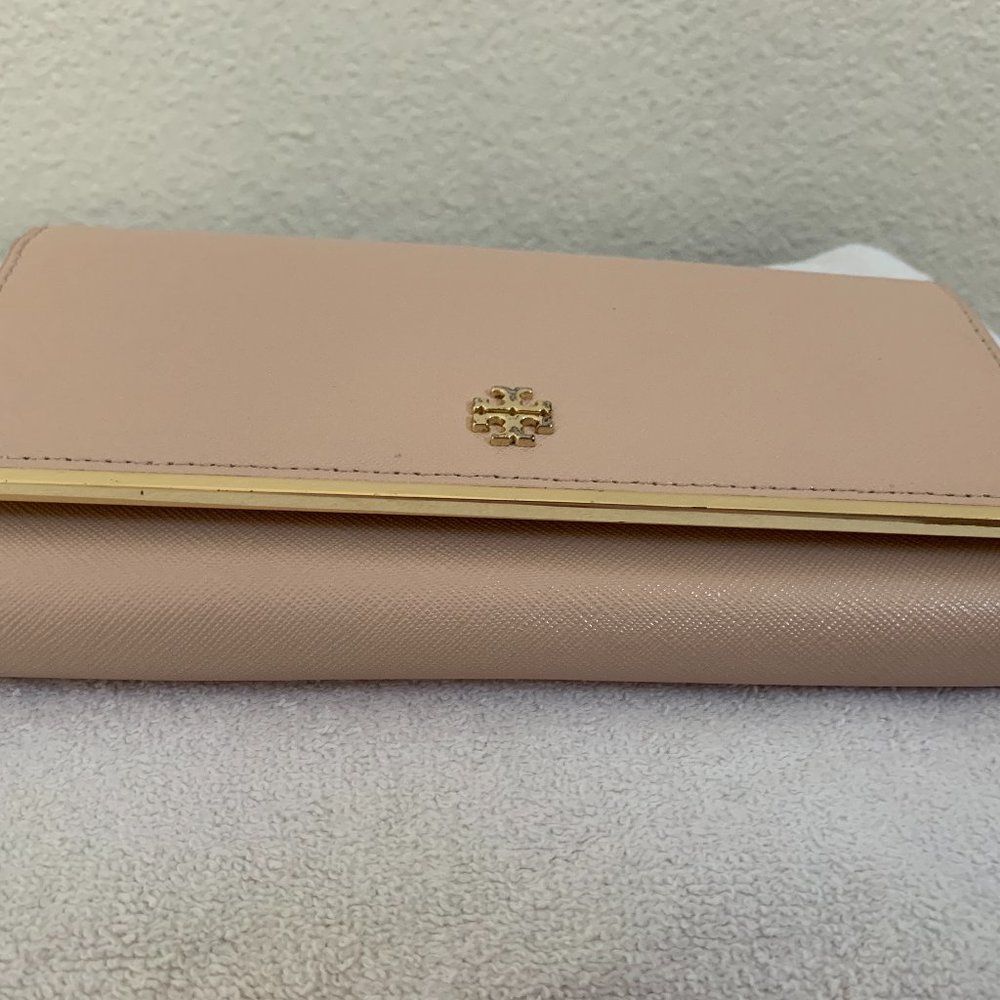 Tory Burch Pre-Love envelope Continental Wallet.
